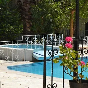  Otel Lıkya Saklibahçe